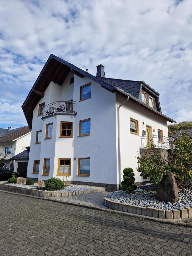 Ferienwohnung Moselzeit Alken Ngoại thất bức ảnh